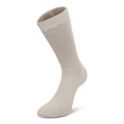 Ambling unisex skarpety. Białe skarpetki Dare 2b, bez wzorów. W wyprzedaży za 39.99 zł.