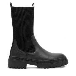 Botki Lasocki. Czarne botki Lasocki, bez wzorów, bez obcasa, na płaskiej podeszwie, bez zapięcia. Za 124.99 zł.