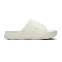 Damskie>klapki Nike. Białe klapki Nike, bez wzorów, wizytowe, bez obcasa, bez zapięcia. Za 199.99 zł.