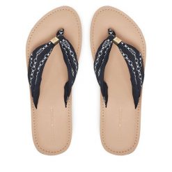 Japonki Tommy Hilfiger. Niebieskie japonki Tommy Hilfiger, bez wzorów. Za 139.99 zł.