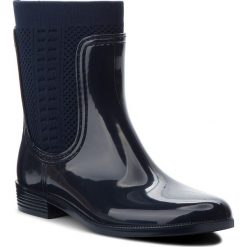 Kalosze TOMMY HILFIGER - Tommy Knit Rain Boot FW0FW02940 Midnight 403. Niebieskie kalosze Tommy Hilfiger, z materiału. W wyprzedaży za 319.00 zł.