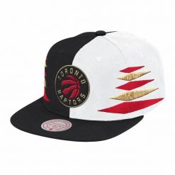 Czapka z daszkiem Mitchell & Ness NBA Diamond Cut Toronto-HHSS1093-TRAYYPPPBKWH. Białe czapki z daszkiem Mitchell & Ness, bez wzorów, sportowe. Za 89.00 zł.