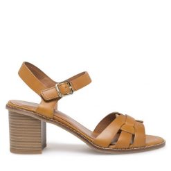 Sandały Lasocki. Brązowe sandały Lasocki, bez wzorów, bez obcasa, na słupku, bez zapięcia. Za 199.99 zł.