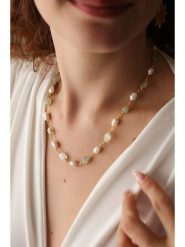 Pierres delicates Pozłacany naszyjnik z prehnitami - dł. 43 cm rozmiar: onesize. Zielone naszyjniki Pierres delicates, z materiału, z perłą, pozłacane. Za 87.61 zł.