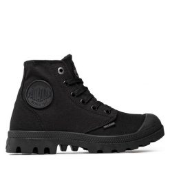Trapery Palladium. Czarne traperki Palladium, bez wzorów, bez obcasa, bez zapięcia. Za 239.99 zł.