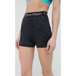 Calvin Klein Performance szorty treningowe Active Icon damskie kolor czarny wzorzyste high waist. Czarne szorty sportowe Calvin Klein Performance, bez wzorów, z dzianiny, z podwyższonym stanem. W wyprzedaży za 119.99 zł.