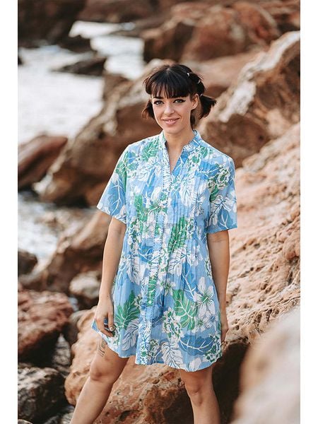 Isla Bonita by SIGRIS Bluzka w kolorze błękitno-zielonym rozmiar: XXL. Niebieskie bluzki Isla Bonita by SIGRIS, xxl, bez wzorów, z bawełny, bez kołnierzyka, bez ramiączek. Za 101.70 zł.