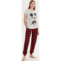 Piżama Mickey Mouse - Jasny szar. Piżamy marki Sinsay. Za 69.99 zł.
