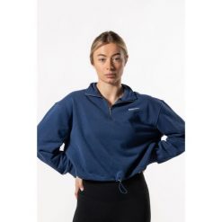 Damska krótka bluza z krótkim zamkiem i opuszczonym ramieniem – kobaltowy. Niebieskie bluzy AESTHETIC WOLF, uniwersalny, bez wzorów, z bawełny, bez ramiączek, bez kaptura. Za 259.99 zł.