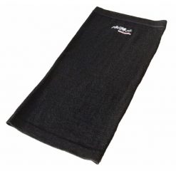 Naszyjnik jeździecki Karlslund Merino. Czarne naszyjniki KARLSLUND, z wełny. Za 157.00 zł.