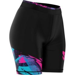 Legginsy do biegów OCR krótkie damskie Smmash Ilumina Ultra lekkie kompresyjne. Czarne legginsy SMMASH, bez wzorów, sportowe, krótkie. Za 139.00 zł.