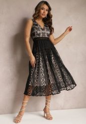 Czarna Plisowana Sukienka na Ramiączkach z Ozdobnym Wzorem i Suwakiem Mirilla. Czarne sukienki Renee, na co dzień, m, z aplikacjami, eleganckie, bez kołnierzyka, bez ramiączek, midi, proste. W wyprzedaży za 151.99 zł.