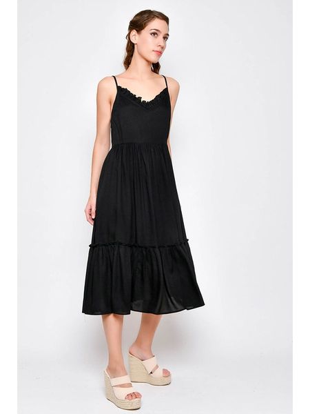 Tarifa Sukienka w kolorze czarnym rozmiar: S. Czarne sukienki Tarifa, s, bez wzorów, z wiskozy, bez kołnierzyka, bez ramiączek, midi. Za 56.93 zł.