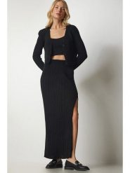 Happiness Istanbul Top w kolorze czarnym rozmiar: S/M. Czarne topy Happiness Istanbul, m, bez wzorów, prążkowane, bez kołnierzyka, bez ramiączek. Za 95.99 zł.