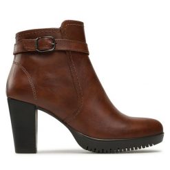 Botki Tamaris. Brązowe botki Tamaris, bez wzorów, bez obcasa, na słupku, bez zapięcia. Za 289.99 zł.