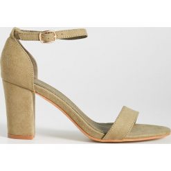 Sandały na obcasie - Khaki. Sandały marki Sinsay. Za 79.99 zł.