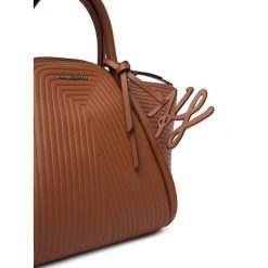 Torebka KARL LAGERFELD. Brązowe torebki klasyczne KARL LAGERFELD, bez wzorów, klasyczne, bez dodatków. Za 1,099.00 zł.