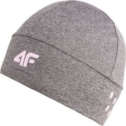 4f Czapka damska zimowa H4Z18-CAU002 24M szara r. L/XL. Czapki zimowe marki 4f. Za 35.88 zł.