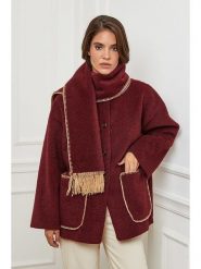 L'armoire de Suzette Płaszcz przejściowy w kolorze bordowym rozmiar: 38/40. Czerwone płaszcze L'armoire de Suzette, l, bez wzorów, klasyczne, bez kaptura. Za 218.45 zł.