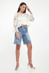 Bermudy damskie jeansowe JOSEPH RIBKOFF. Szorty Joseph Ribkoff, bez wzorów, z jeansu. Za 689.00 zł.