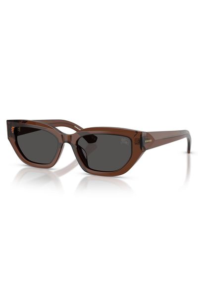 Okulary damskie przeciwsłoneczne BURBERRY. Okulary przeciwsłoneczne Burberry, bez wzorów. Za 1,139.00 zł.