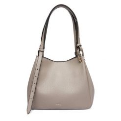 Torebka Furla. Brązowe torebki klasyczne Furla, bez wzorów, klasyczne, bez dodatków. Za 1,709.00 zł.