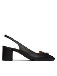 LOVE MOSCHINO Półbuty JA10175G1OIE0000 Czarny. Czarne półbuty wsuwane Love Moschino, bez wzorów, ze skóry, bez obcasa, na płaskiej podeszwie. Za 1,139.00 zł.