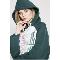 Tommy Jeans - Bluza. Bluzy marki Tommy Jeans. W wyprzedaży za 269.90 zł.