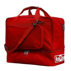 Torba piłkarska sportowa KEEZA Genoa z dodatkową usztywnioną komorą na buty 80L. Czerwone buty treningowe KEEZA, bez wzorów. Za 164.00 zł.
