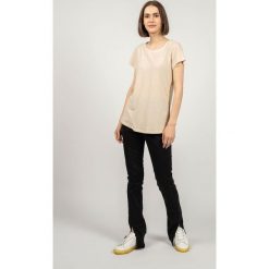 Patrizia Pepe T-Shirt. T-shirty Patrizia Pepe, bez wzorów, z dzianiny, bez kołnierzyka, bez ramiączek. Za 229.00 zł.