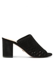 Solo Femme Klapki 82442-34-020/000-06-00 Czarny. Czarne klapki Solo Femme, bez wzorów, ze skóry, bez obcasa, bez zapięcia. Za 299.99 zł.