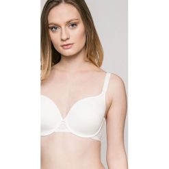 Triumph - Biustonosz Cool Sensation. Biustonosze marki Triumph. W wyprzedaży za 139.90 zł.