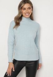 Jasnoniebieski Sweter Golf z Ozdobnym Tłoczeniem Zakończony Ściągaczem Melodiea. Niebieskie swetry Born2be, na zimę, bez wzorów, bez ramiączek. W wyprzedaży za 84.99 zł.