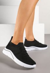 Czarne Buty Sportowe Sneakersy z Siateczki na Ozdobnej Podeszwie Ivelloti. Czarne buty sportowe lifestyle Born2be, bez wzorów, z jeansu, bez zapięcia. W wyprzedaży za 63.74 zł.