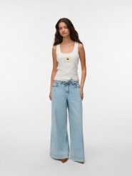 Vero Moda Top w kolorze białym rozmiar: L. Białe topy Vero Moda, l, bez wzorów, z bawełny, bez kołnierzyka, bez ramiączek. Za 61.46 zł.