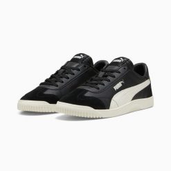 Puma CLUB 5V5 buty sportowe damskie. Szare buty treningowe Puma, bez wzorów, z gumy, bez zapięcia, do piłki nożnej. Za 203.75 zł.
