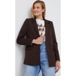Vero Moda marynarka kolor brązowy jednorzędowa gładka. Brązowe marynarki i żakiety Vero Moda, l, bez wzorów, z dzianiny, klasyczne, bez ramiączek. W wyprzedaży za 134.99 zł.
