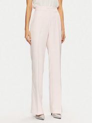 Guess Spodnie materiałowe W4YB30 WFWX2 Różowy Regular Fit. Czerwone spodnie materiałowe Guess, z aplikacjami, z materiału. Za 259.99 zł.