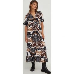 Answear Lab sukienka kolor beżowy maxi rozkloszowana. Brązowe sukienki Answear Lab, m, bez wzorów, bez kołnierzyka, bez ramiączek, maxi, rozkloszowane. Za 279.99 zł.