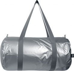 Torba LOQI Weekender Metallic srebrna z recyklingu. Szare torby podróżne LOQI, bez wzorów. Za 215.00 zł.