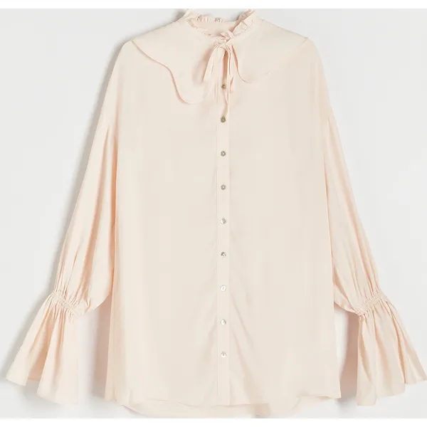 Koszula oversize - Kremowy. Białe koszule Reserved, bez wzorów, bez kołnierzyka, bez ramiączek. Za 199.99 zł.