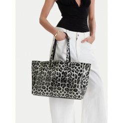 Torebka Eva Minge. Szare torebki klasyczne Eva Minge, bez wzorów, bez dodatków. Za 279.99 zł.