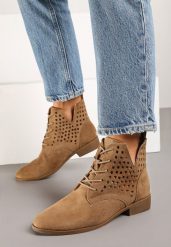 Ciemnobeżowe Botki Vices z Ażurową Cholewką i Wycięciem oraz Skórzaną Wkładką Elixa. Brązowe botki Born2be, w ażurowe wzory, bez obcasa, na płaskiej podeszwie, bez zapięcia. Za 139.99 zł.