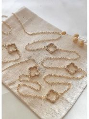 Atelier MIU Pozłacany naszyjnik z elementami ozdobnymi - dł. 80 cm rozmiar: onesize. Żółte naszyjniki atelier MIU, z materiału, z cyrkonią, pozłacane. Za 99.45 zł.