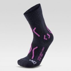 Skarpety trekkingowe damskie Uyn Trekking Explorer Light Socks. Czarne skarpetki Uyn, bez wzorów. Za 99.99 zł.