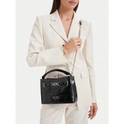 Torebka Nine West. Czarne torebki klasyczne Nine West, bez wzorów, klasyczne, bez dodatków. Za 249.99 zł.