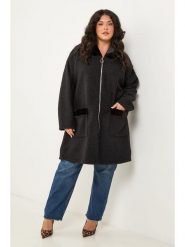 Curvy Lady Kurtka przejściowa w kolorze czarnym rozmiar: 48/50. Czarne kurtki Curvy Lady, bez wzorów, klasyczne, bez kaptura. Za 144.24 zł.