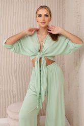 Komplet z wiskozy bluzka wiązana u dołu + spodnie ciemno miętowy. Zielone bluzki KESI, l, bez wzorów, z dresówki, eleganckie, bez kołnierzyka, plus size, bez ramiączek. Za 217.48 zł.