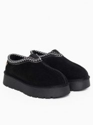 Gooce Skórzane botki zimowe "Wael" w kolorze czarnym rozmiar: 41. Czarne botki Gooce, bez wzorów, z wełny, bez obcasa, na platformie, bez zapięcia. Za 178.79 zł.