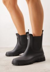 Czarne Kalosze o Fasonie Sztybletów z Antypoślizgową Podeszwą Uemaeno. Czarne kalosze Born2be, bez wzorów, z jeansu, bez zapięcia. Za 79.99 zł.